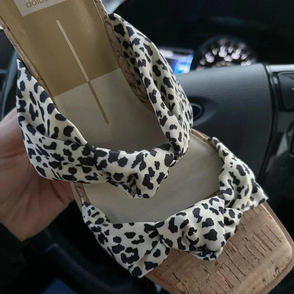 Dolce Vita Naji Knotted Cork Wedge Mule Leopard Satin - Picture 6 of 8
